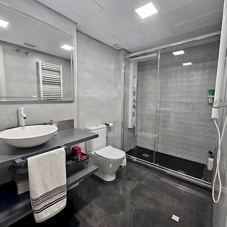 Penthouse Duplex With Amazing View Pass The Keys 马尔韦利亚